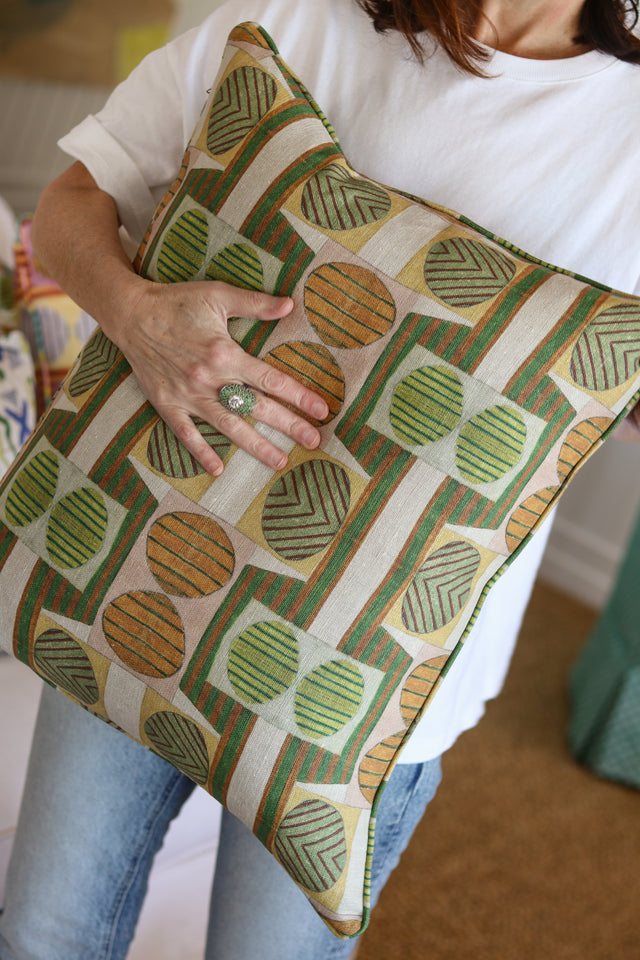 Full Circle Field Fabric